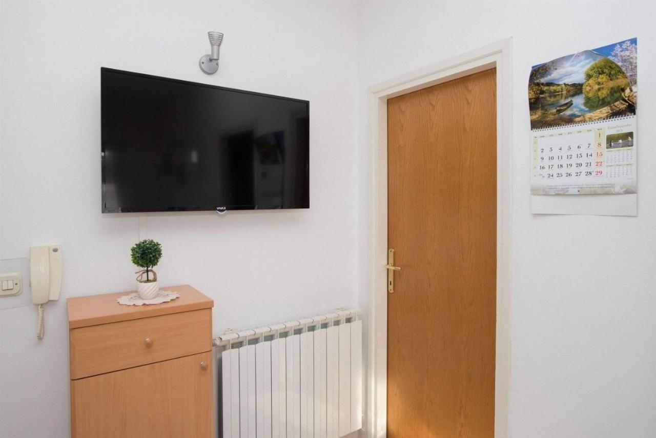 Apartments Anita Summer Vodice Eksteriør billede