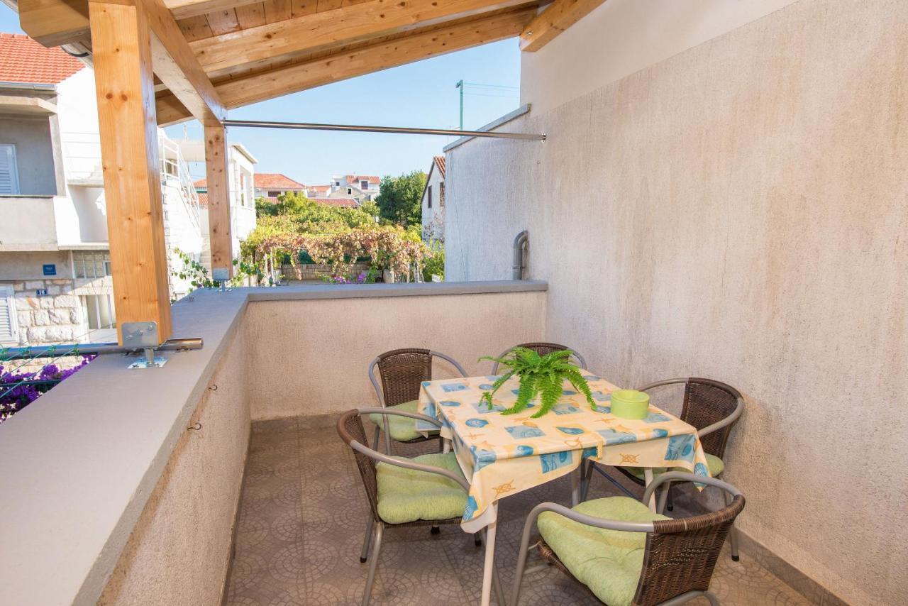Apartments Anita Summer Vodice Eksteriør billede