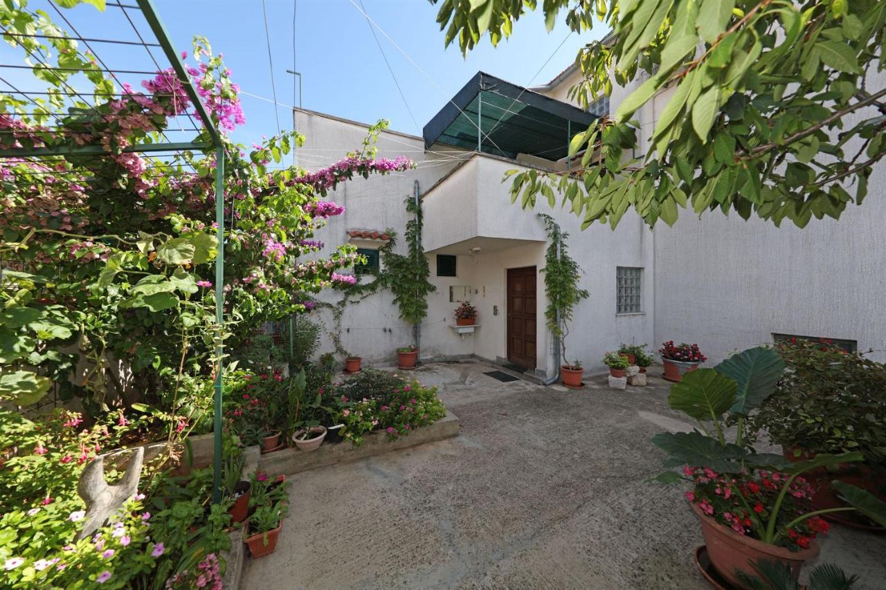 Apartments Anita Summer Vodice Eksteriør billede